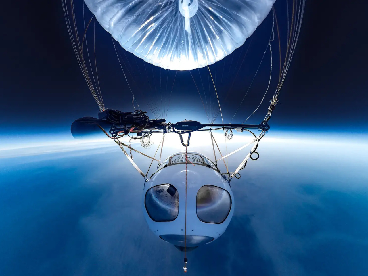 岩谷技研、気球の有人飛行で高度20キロに到達--国内で初めて