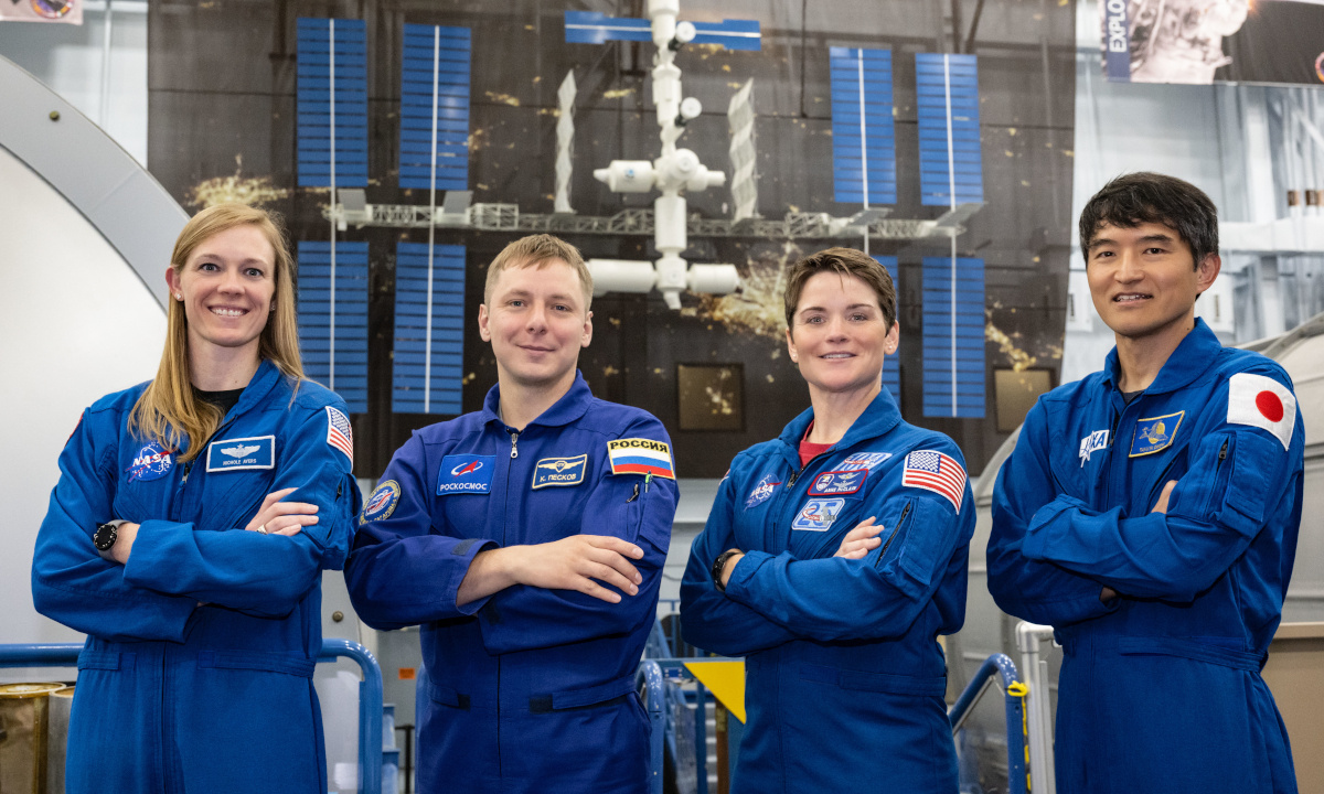 （左から）Nichole Ayers氏、Kirill Peskov氏、Anne McClain氏、大西卓哉氏（出典：NASA）