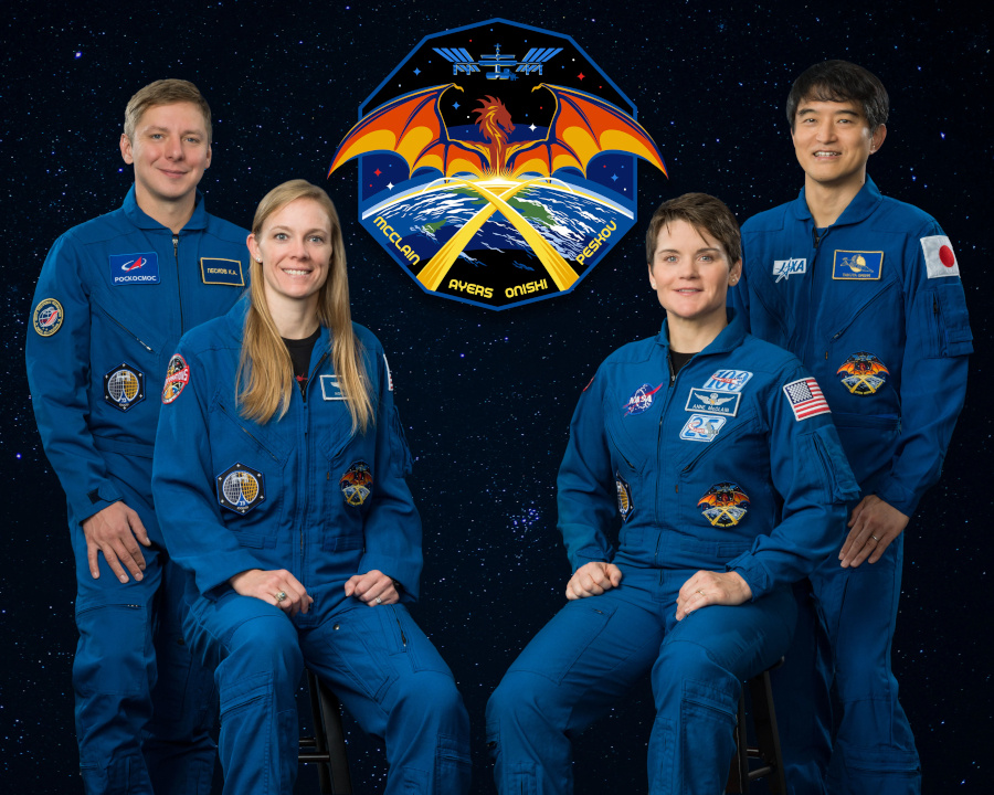 Crew-10でISSに向かう4人。(左から）Kirill Peskov氏、Nichole Ayers氏、Anne McClain氏、大西卓哉氏（出典：NASA / Bill Stafford /Helen Arase Vargas）