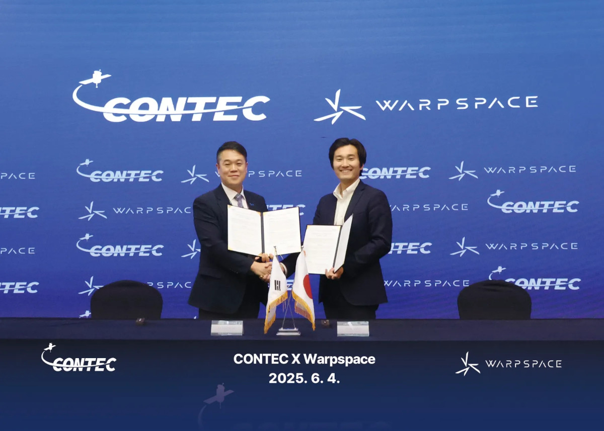 (左から)CONTEC CEO Sunghee Lee氏、ワープスペース 最高戦略責任者(CSO) 森裕和氏(出典:ワープスペース)