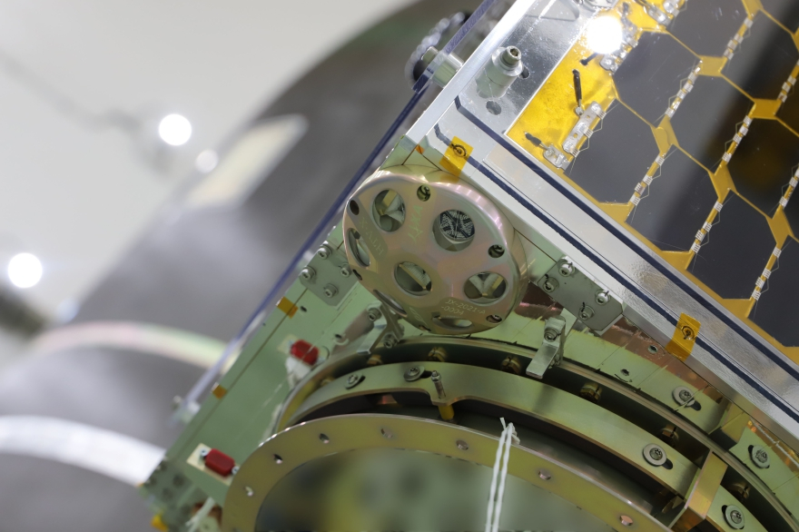 CE-SAT-IEに搭載されたMt.FUJI(出典:JAXA)