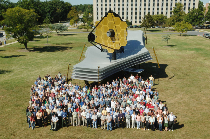 ジェームズ・ウェッブ宇宙望遠鏡の実物大模型（出典：NASA）