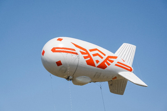 実証実験で使用したAltaerosの高高度係留気球（出典：ソフトバンク、HAPSモバイル）