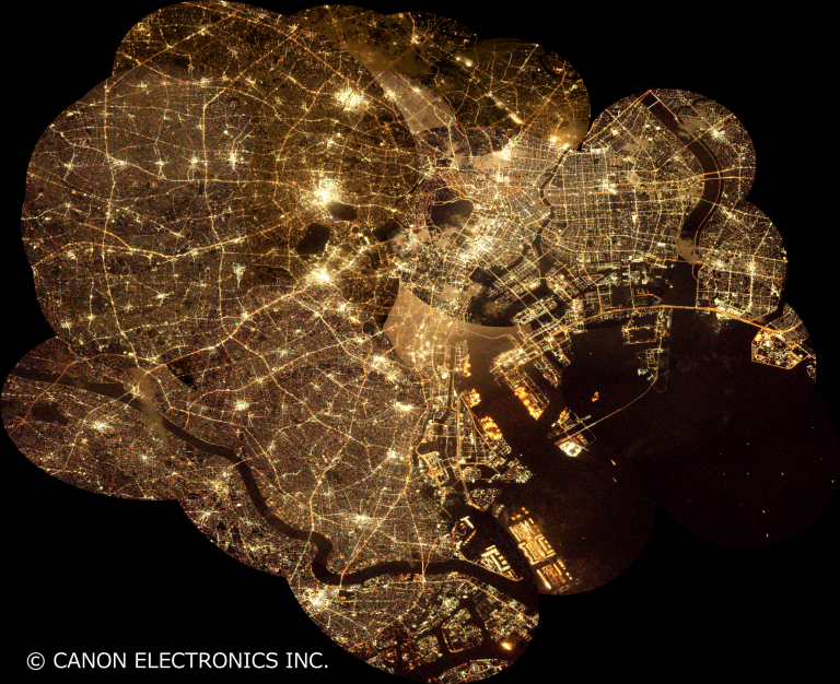 CE-SAT-IIBで撮影した東京の夜間モザイク画像（出典：さくらインターネット）