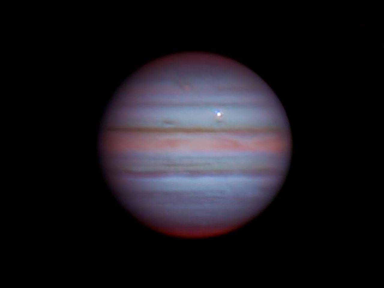 PONCOTSで撮影された木星の閃光（中央やや右上の輝点、出典：有松氏）