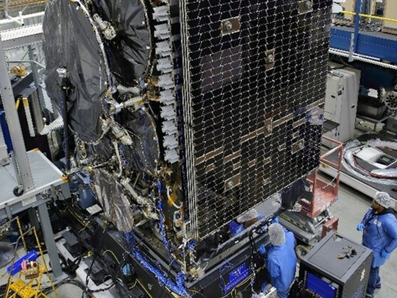 北極圏向け衛星ブロードバンド、第2衛星の主要試験完了--2024年半ばに打ち上げ