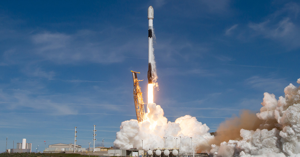 PYXISを搭載して打ち上がるFalcon 9（出典：SpaceX）