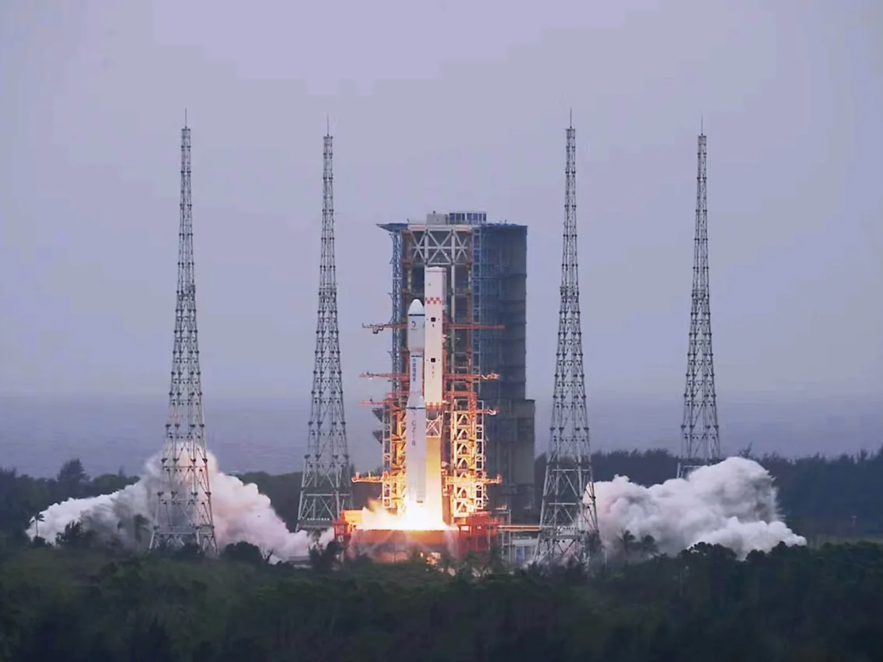 中国、通信中継衛星「鵲橋2号」打ち上げ成功--月裏からのサンプルリターン「嫦娥6号」を支援