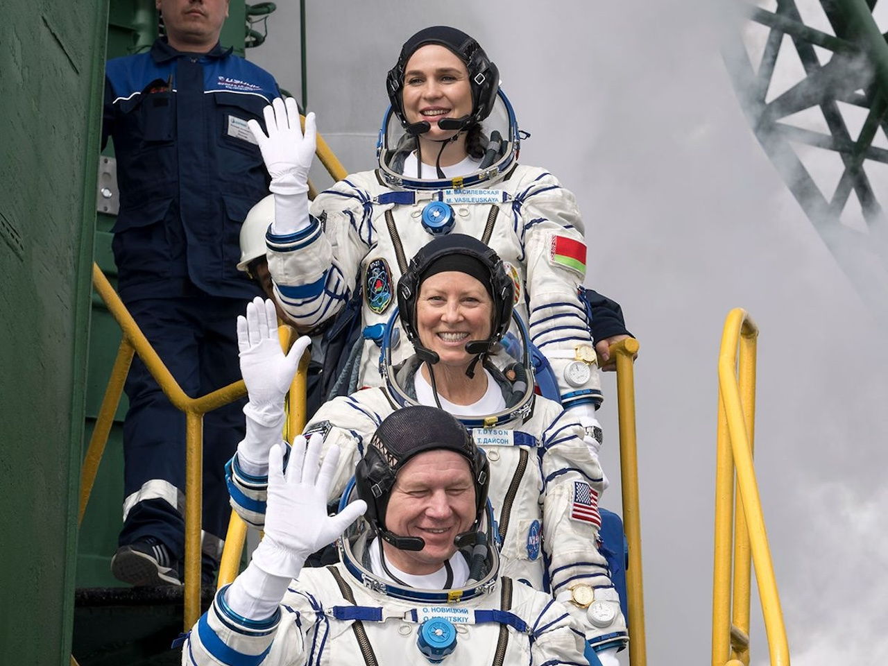 ベラルーシ初の女性宇宙飛行士、国際宇宙ステーションに--元客室乗務員