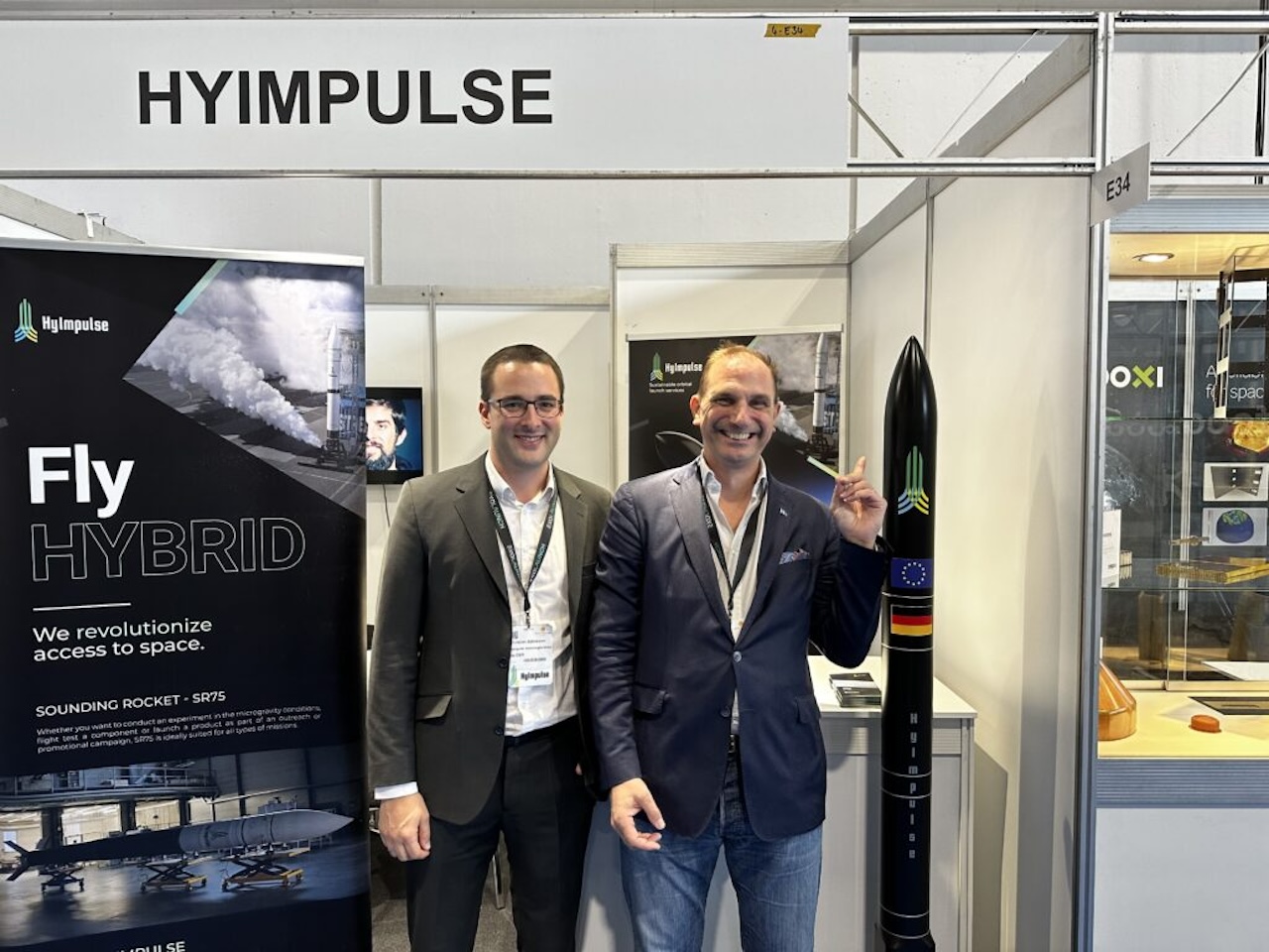 （左から）HyImpulse 共同最高経営責任者（Co-CEO） Christian Schmierer氏、SaxaVord Spaceport 事業開発マネージャー Robin Huber（出典：HyImpulse）