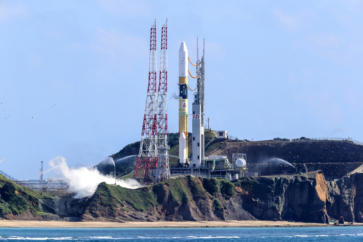 中止が発表されたH2Aロケット47号機=2023年8月28日午前9時2分、鹿児島県南種子町、吉本美奈子撮影