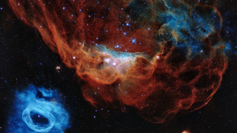2020年、NASAとESAは星雲の画像を公開し、ハッブルの30周年を祝った（提供：NASA, ESA and STScI）