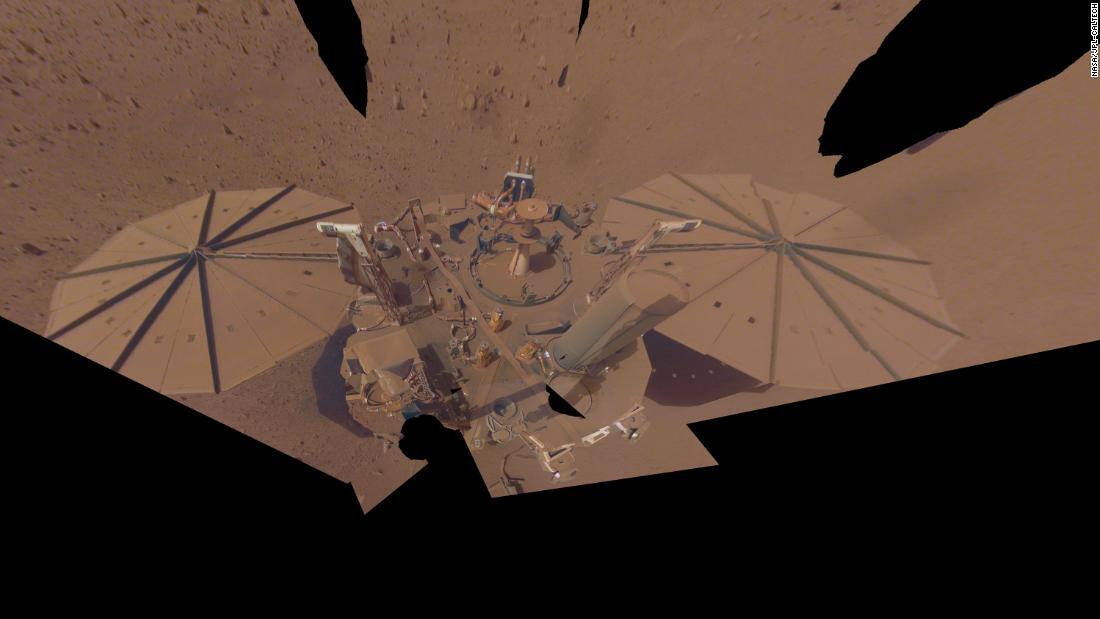 火星着陸探査機「インサイト」から送られてきた最後の自撮り写真/NASA/JPL-Caltech
