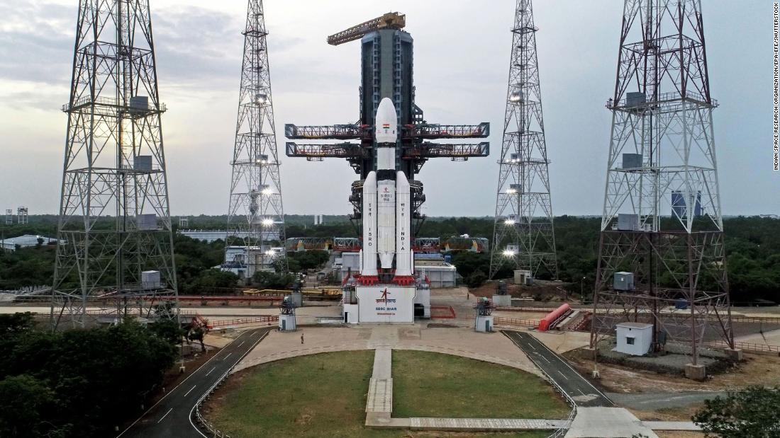 チャンドラヤーン３号＝１３日、インド・シュリーハリコータ/Indian Space Research Organization/EPA-EFE/Shutterstock