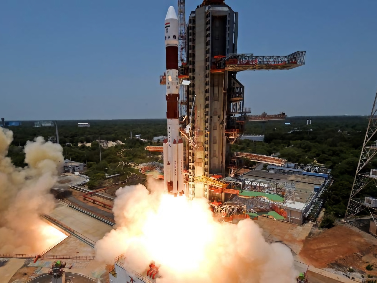 インド、初の太陽観測衛星を打ち上げ　月面着陸に続く成果