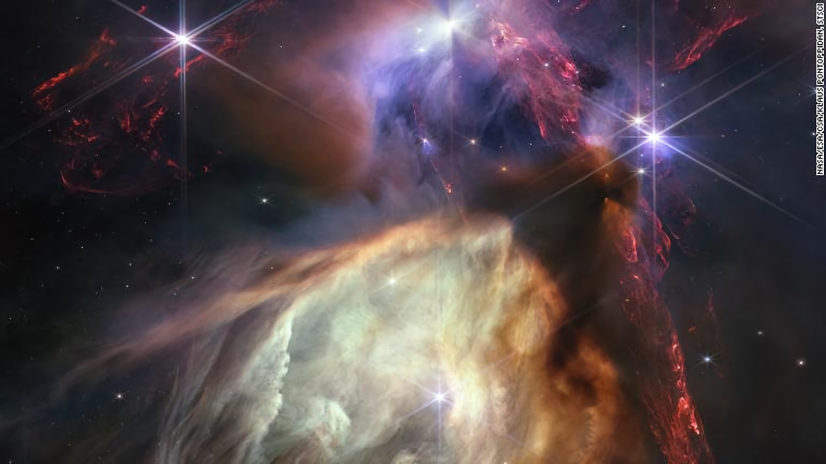 「へびつかい座ロー星」の雲で太陽のような星が誕生する様子